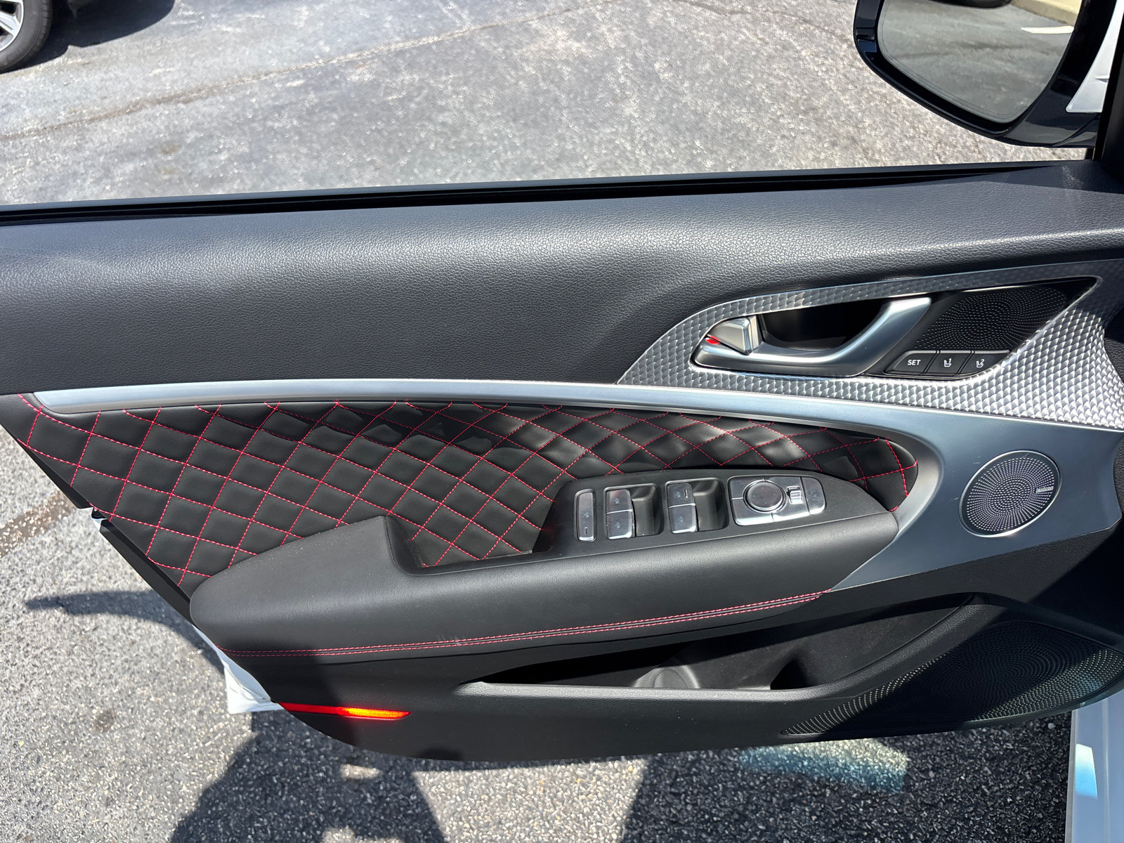 Used 2023 Genesis G70 3.3T w/ Sport Prestige Package AWD/4WD image 11