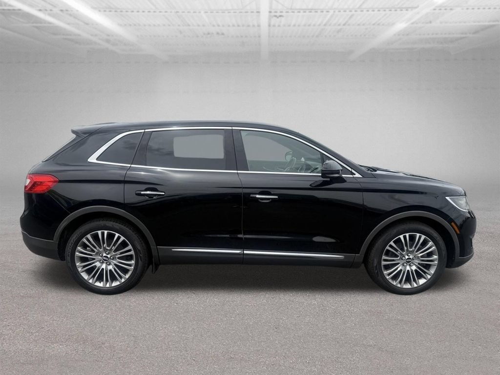 Used 2018 Lincoln MKX Reserve FWD image 2