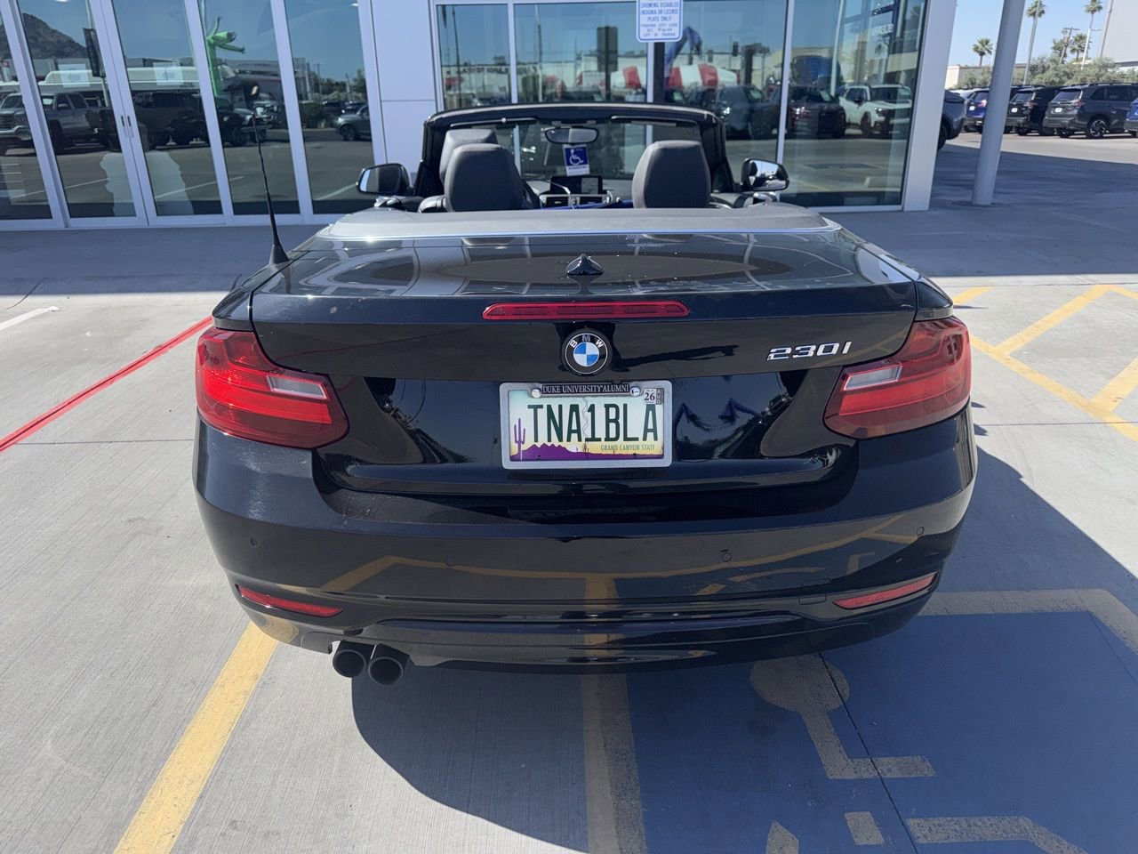 Used 2017 BMW 230i Convertible image 6