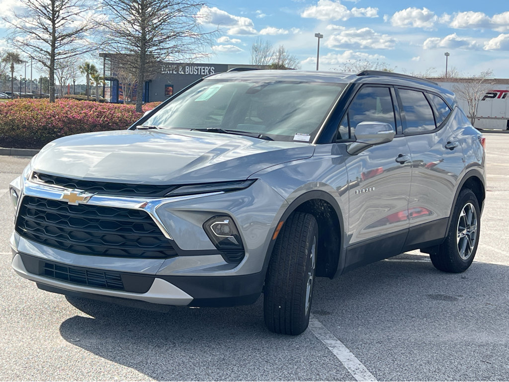 New 2024 Chevrolet Blazer LT image 3