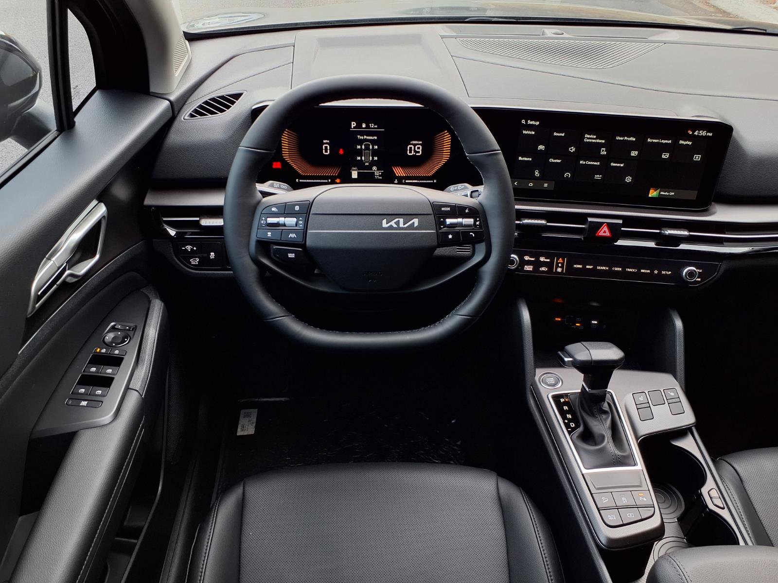 New 2026 Kia Sportage EX image 6