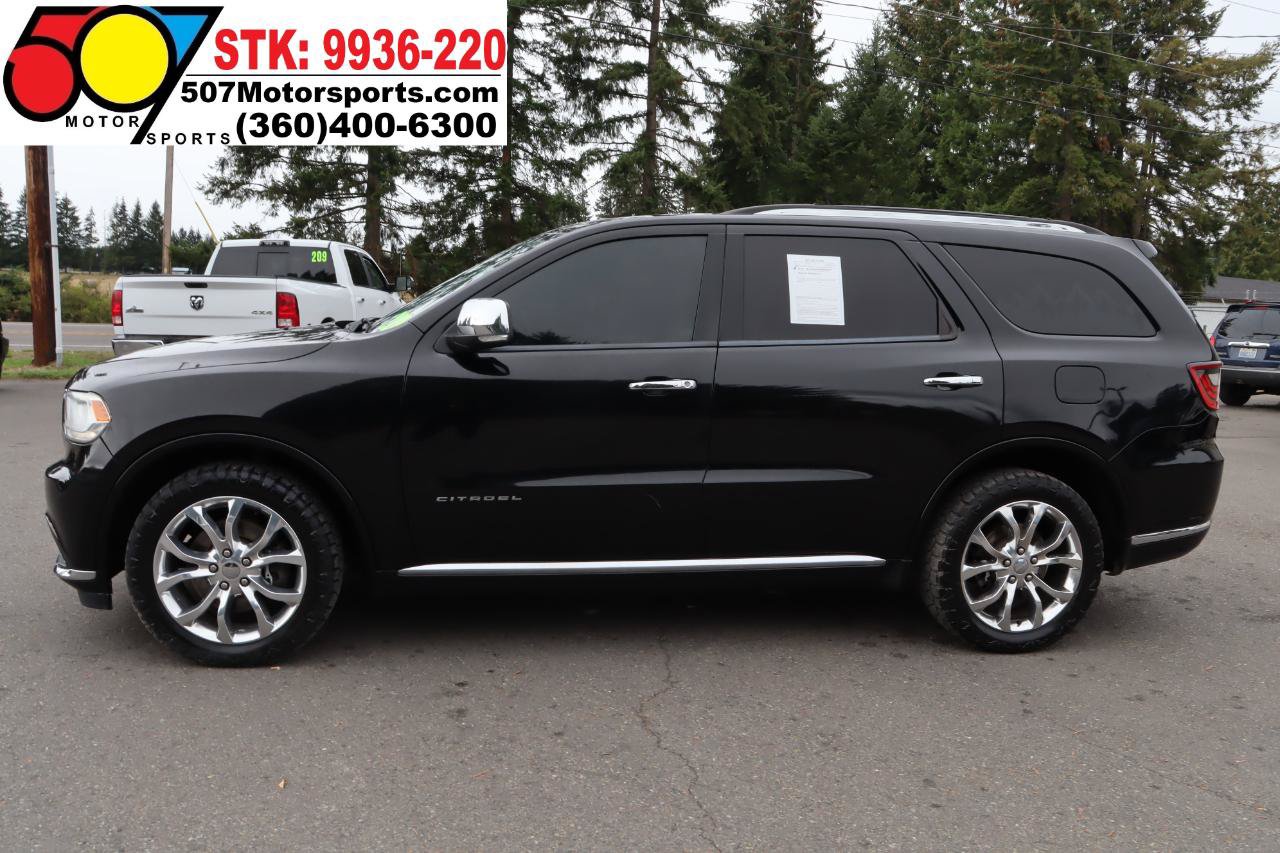 Used 2017 Dodge Durango Citadel w/ Premium Entertainment Group AWD/4WD image 3