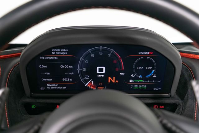 Used 2021 McLaren 720S Performance RWD image 18