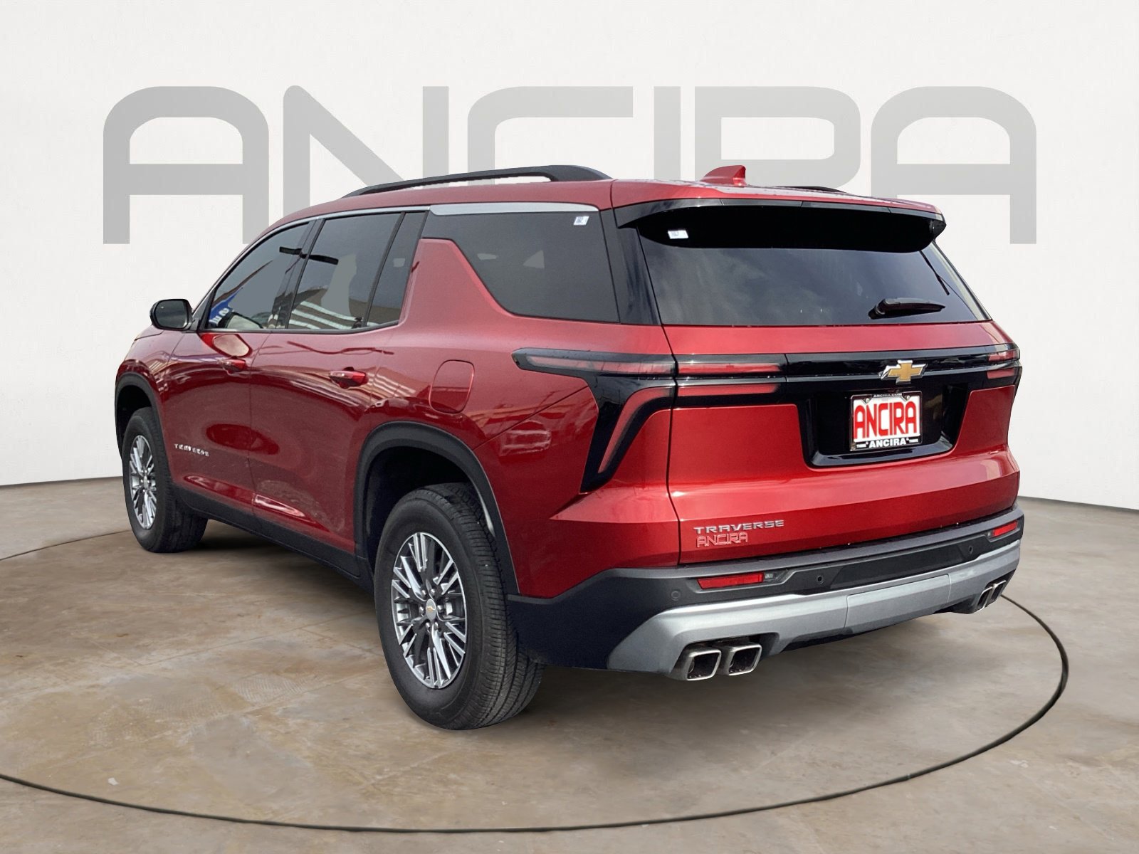 Used 2025 Chevrolet Traverse LT FWD image 12