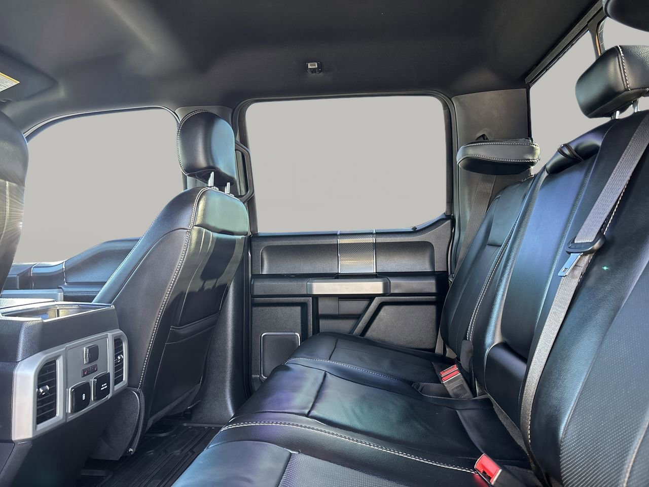 Used 2019 Ford F150 Lariat w/ Equipment Group 502A Luxury image 16