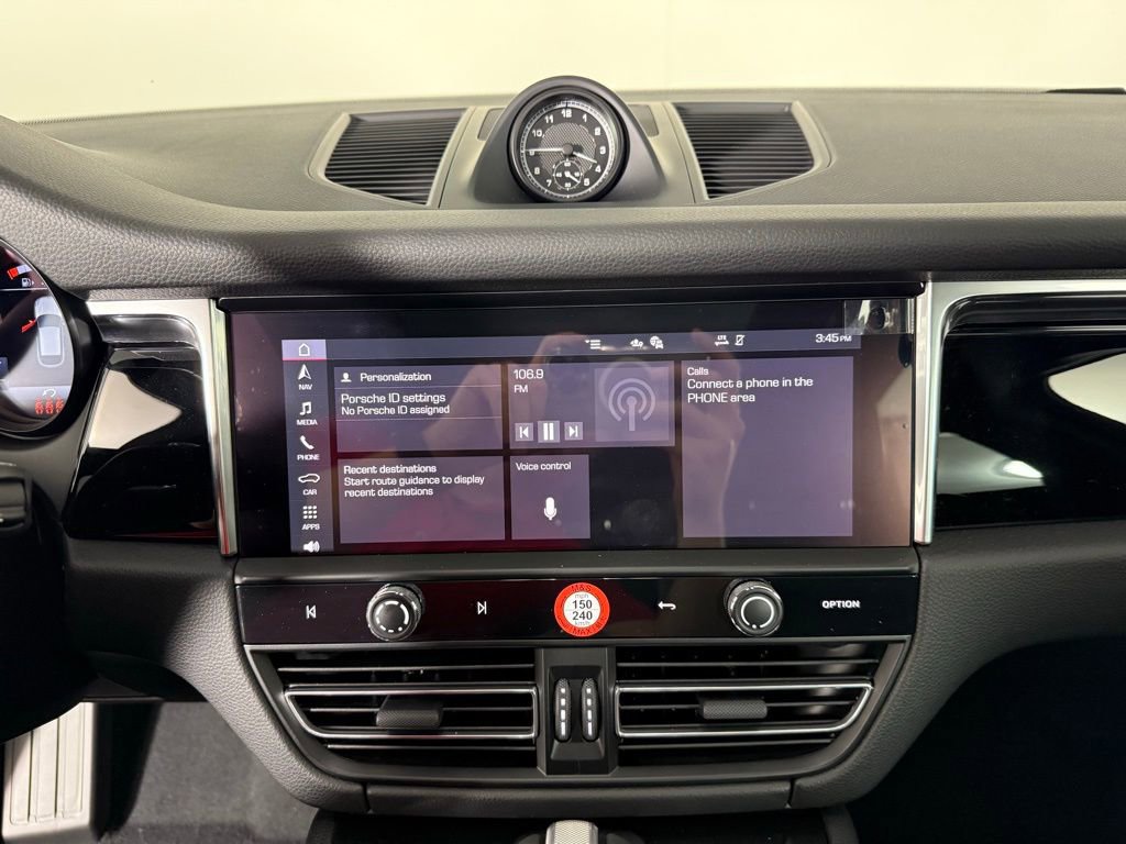 New 2026 Porsche Macan image 31