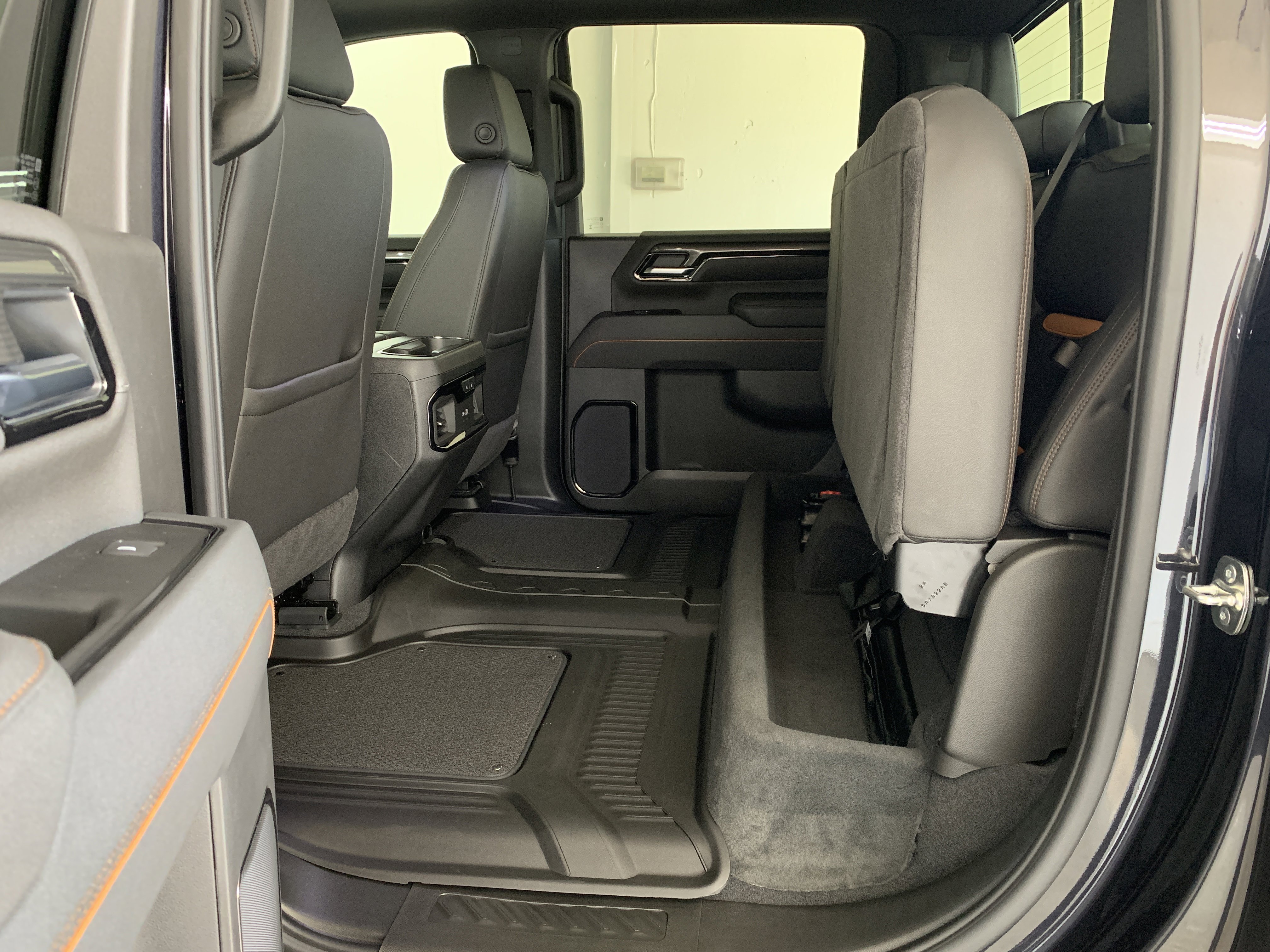 New 2025 GMC Sierra 2500 AT4 w/ AT4 Premium Plus Package image 51