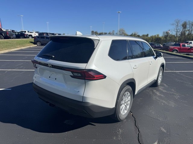New 2026 Toyota Grand Highlander XLE image 3