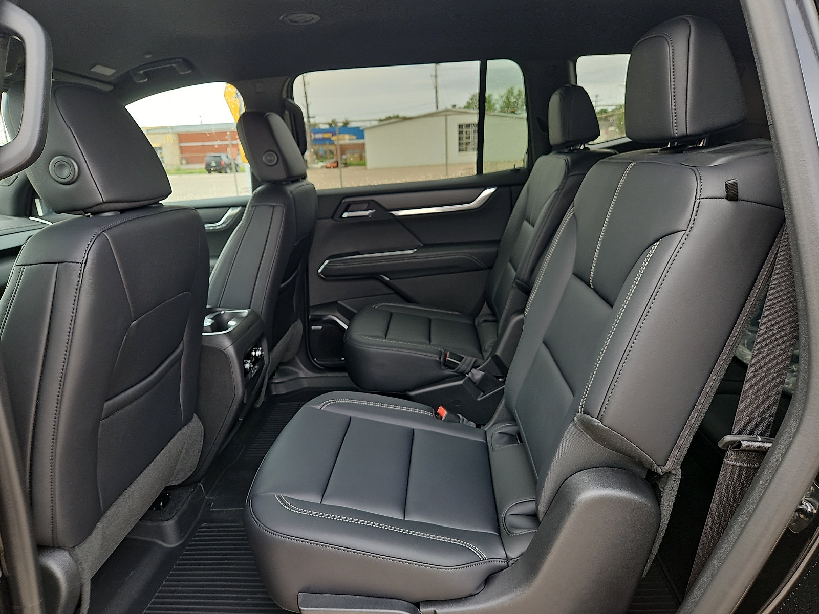 New 2026 GMC Acadia Elevation w/ Black Edition FWD image 11