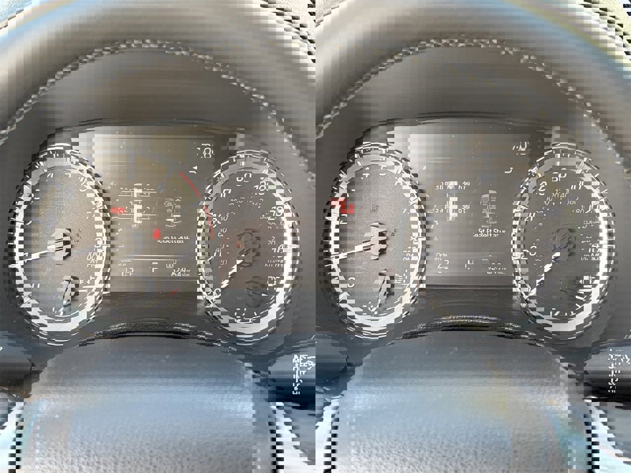 Used 2023 Toyota Highlander XSE image 24