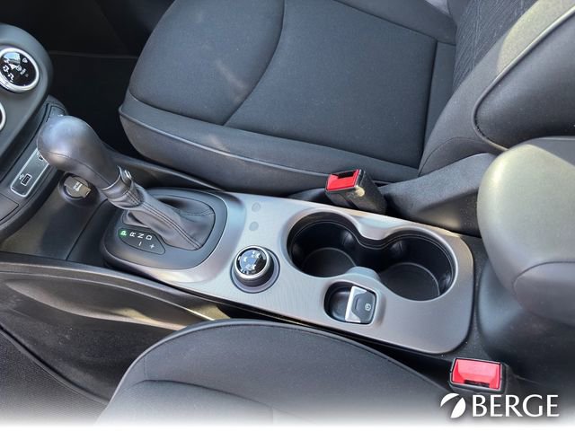 Used 2023 FIAT 500X Pop image 28