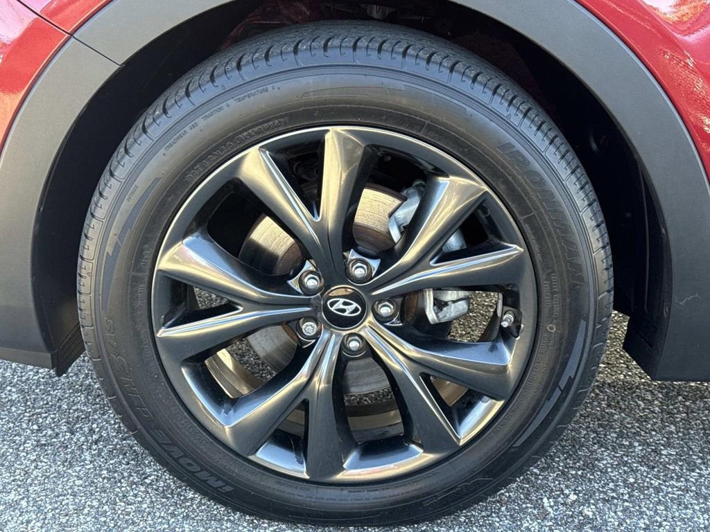 Used 2017 Hyundai Santa Fe Sport w/ 2.0T Ultimate Tech Package 05 image 11