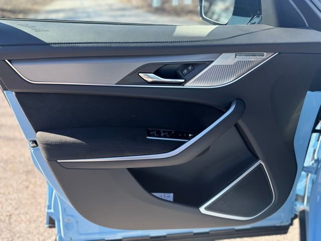 New 2026 Jaguar F-PACE SVR image 8