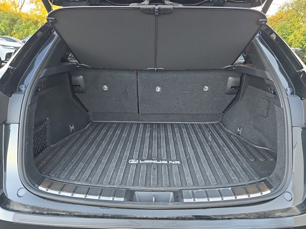 Used 2024 Lexus NX 300h AWD w/ Luxury Package image 31