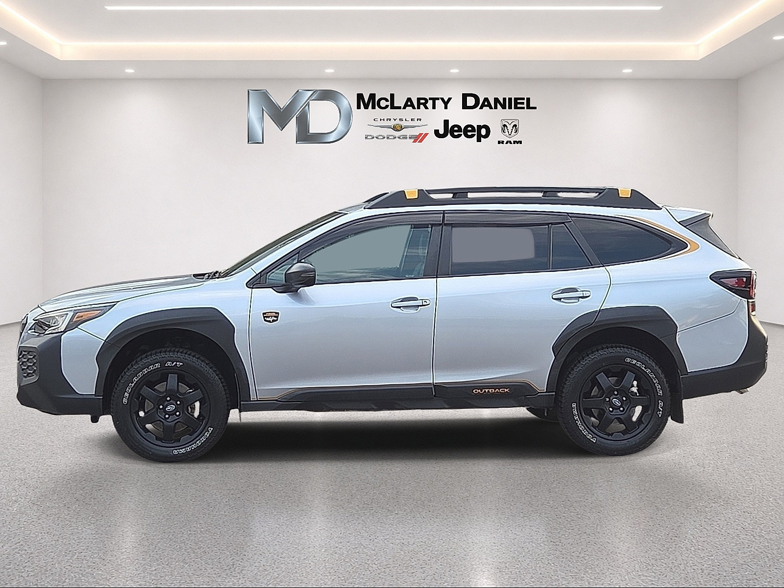 Used 2024 Subaru Outback Wilderness AWD/4WD image 3