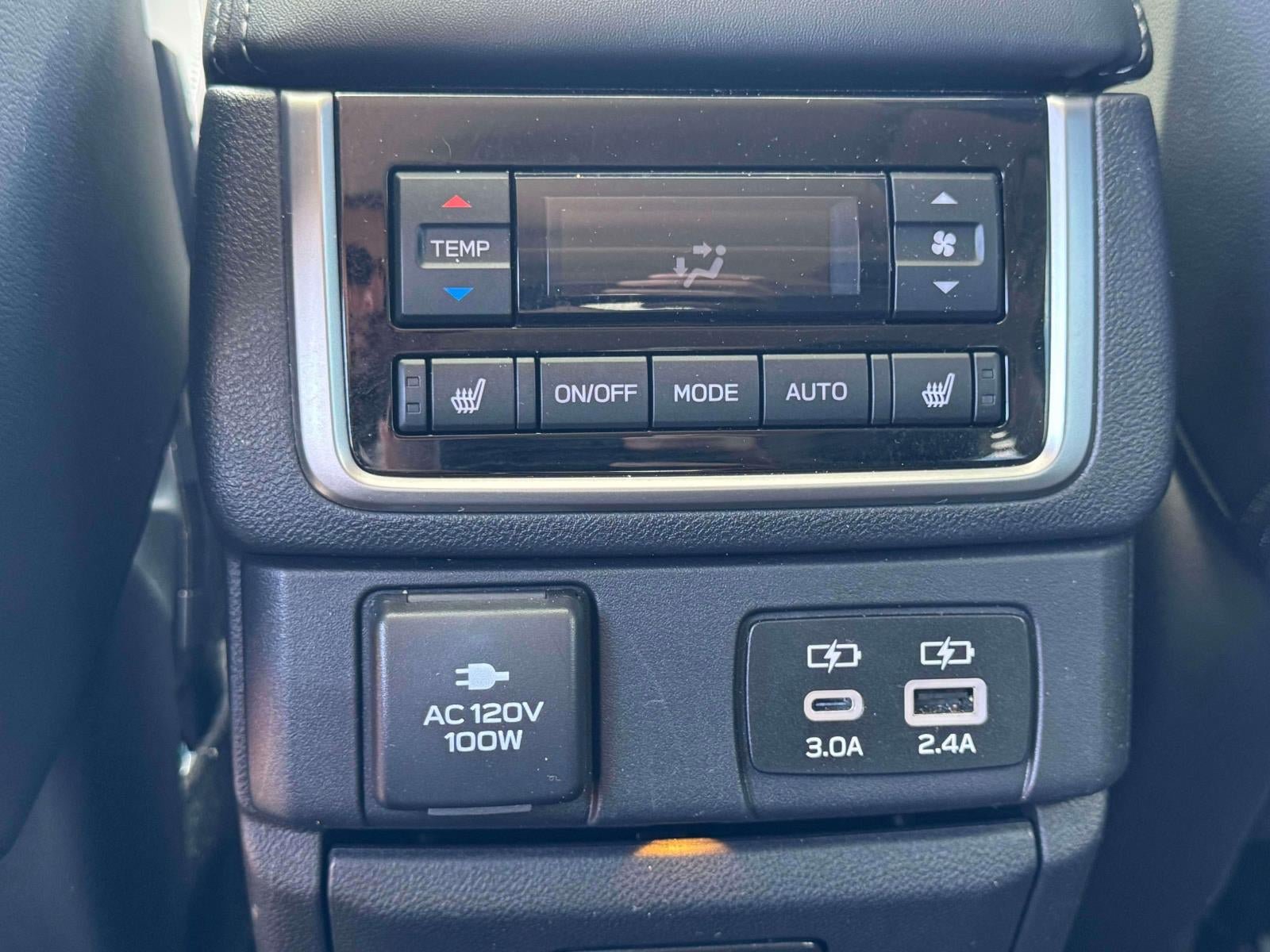 Used 2025 Subaru Ascent Touring AWD/4WD image 29