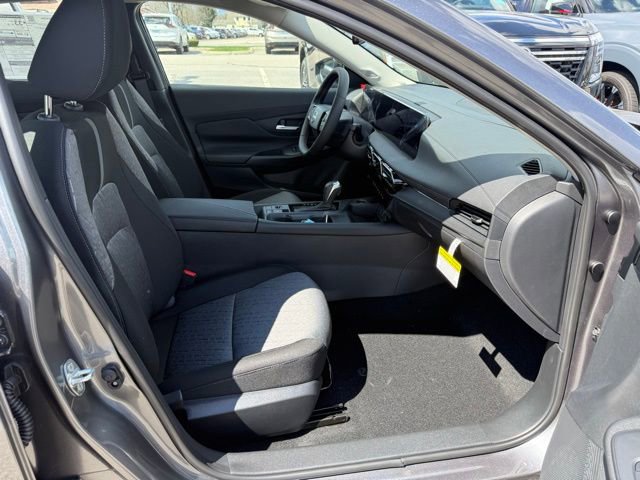 New 2026 Nissan Sentra SV w/ SV Convenience Package FWD image 25