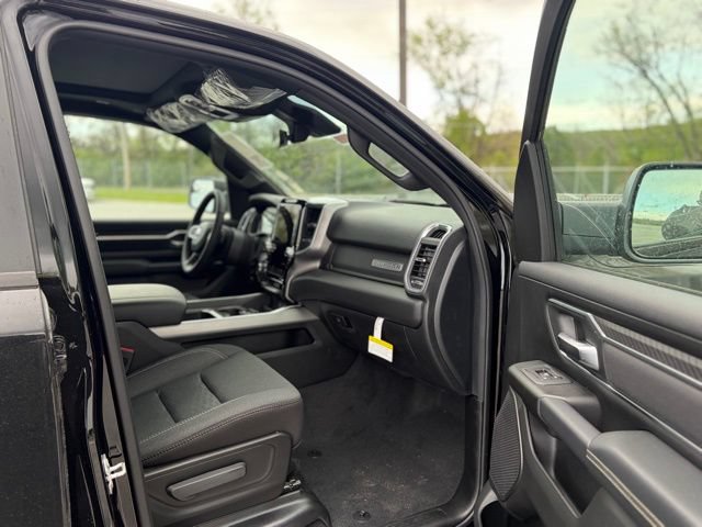 New 2026 RAM 1500 Big Horn AWD/4WD image 28