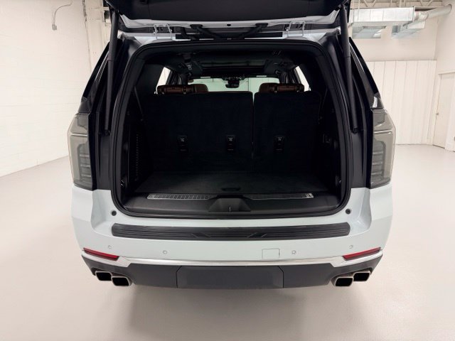 Used 2026 Chevrolet Tahoe High Country w/ Sun And Tow Package AWD/4WD image 25