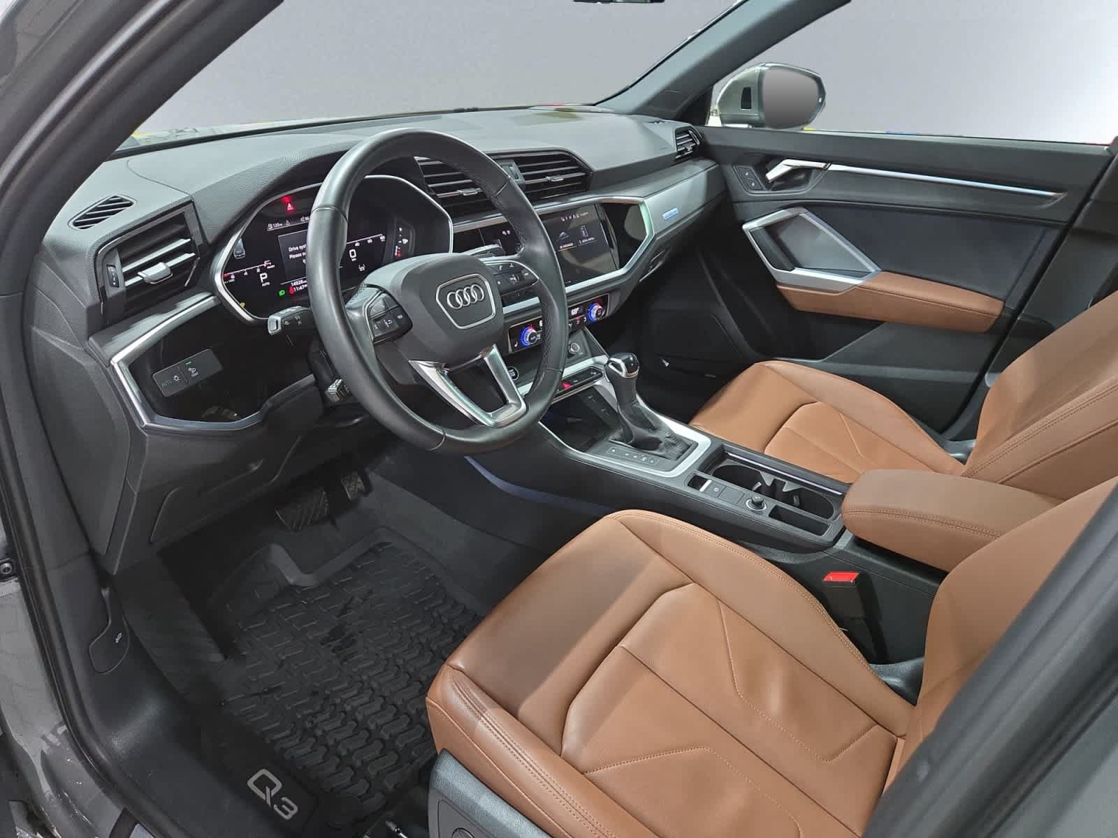 Used 2024 Audi Q3 2.0T Premium Plus AWD/4WD image 6
