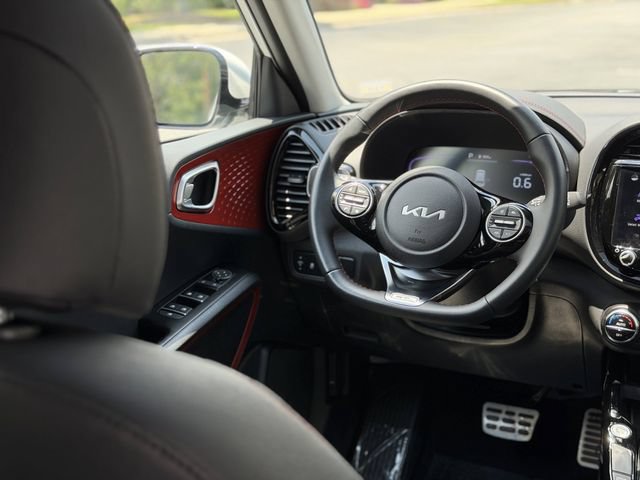 Certified 2025 Kia Soul GT-Line FWD image 42