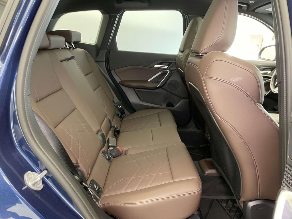 Used 2025 BMW X1 xDrive28i w/ Technology Package AWD/4WD image 19