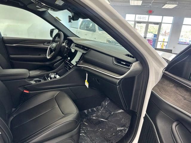 New 2026 Jeep Grand Cherokee Limited AWD/4WD image 21