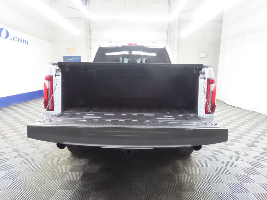 Used 2025 Ford F150 Lariat AWD/4WD image 37