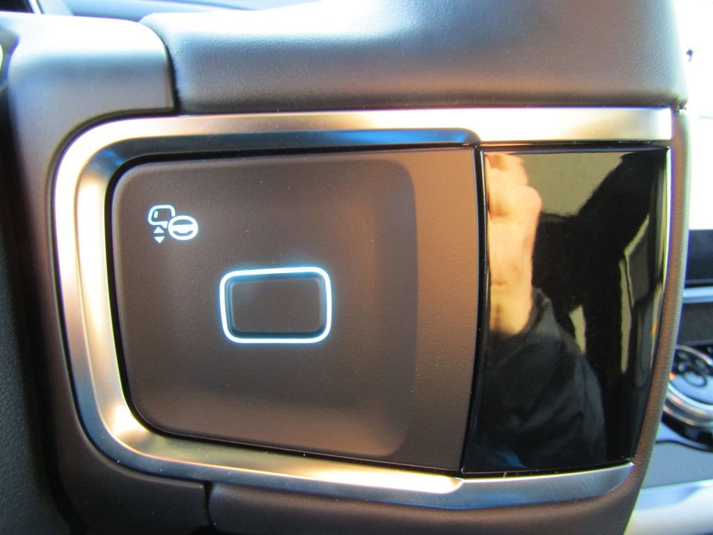 New 2026 Ford Expedition Tremor image 22