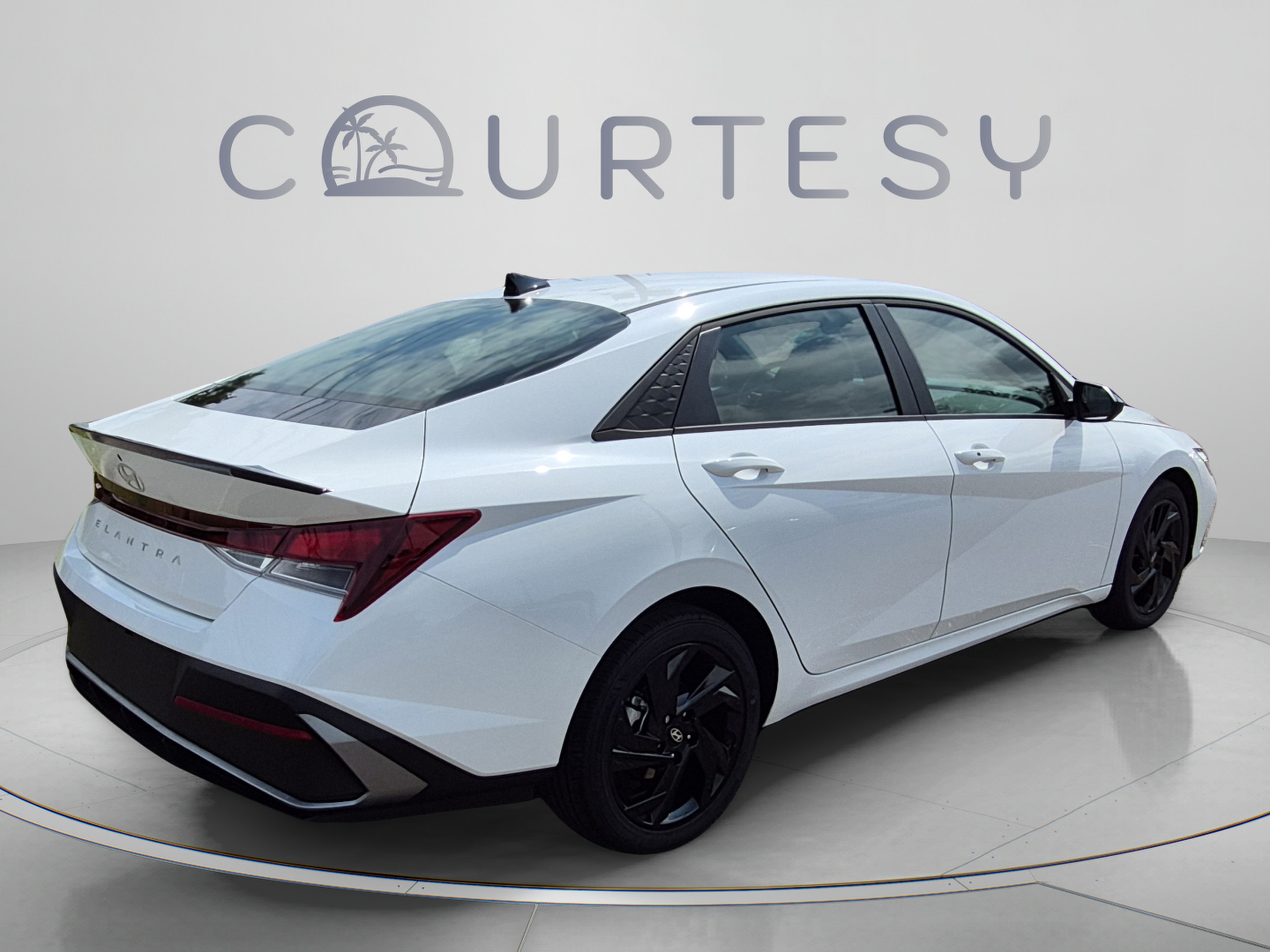 New 2026 Hyundai Elantra SEL Sport FWD image 5