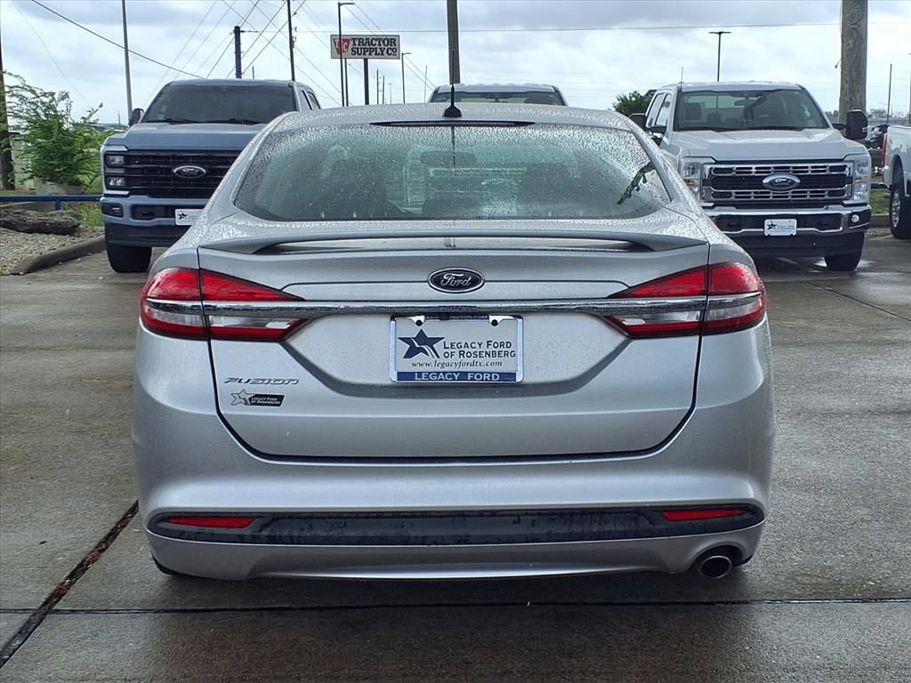 Used 2017 Ford Fusion S w/ Equipment Group 101A FWD image 5