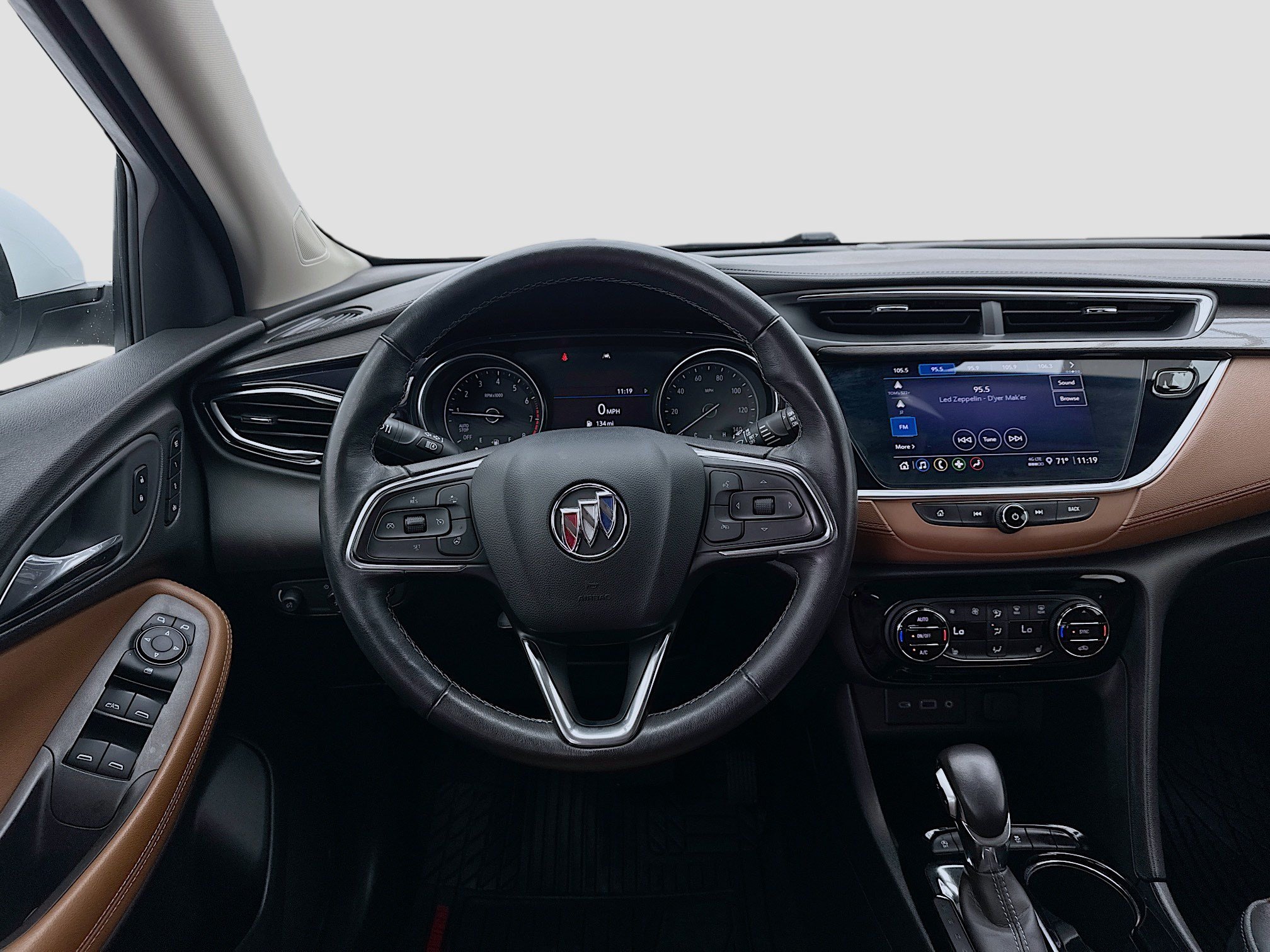 Used 2021 Buick Encore GX Essence AWD/4WD image 14