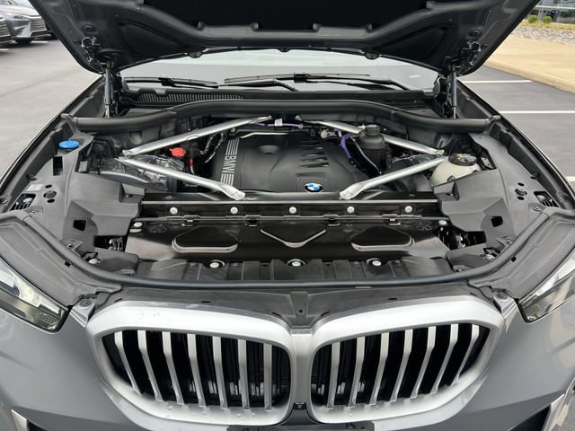 Used 2024 BMW X5 xDrive40i w/ Premium Package image 24