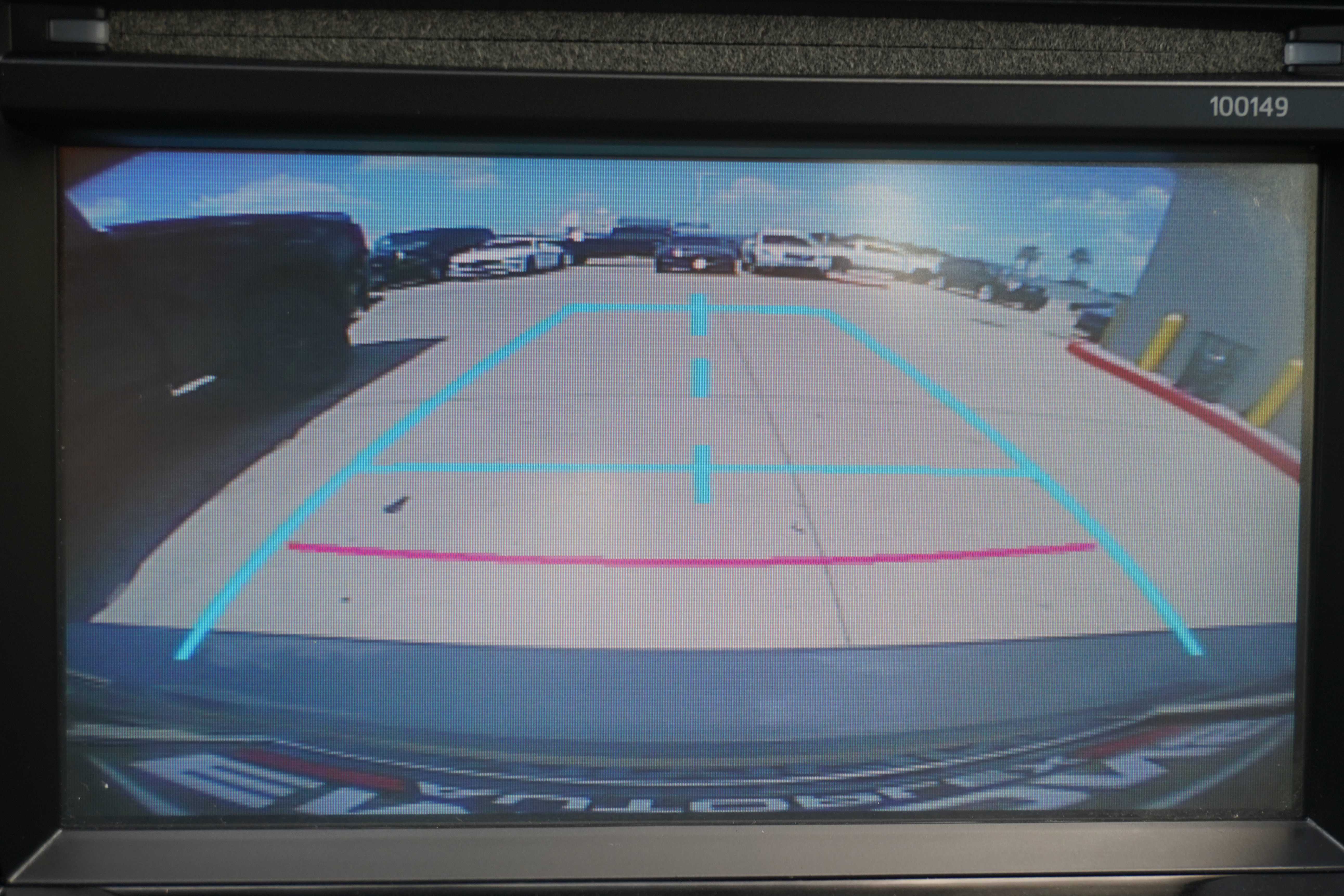 Used 2015 Toyota Corolla LE FWD image 17