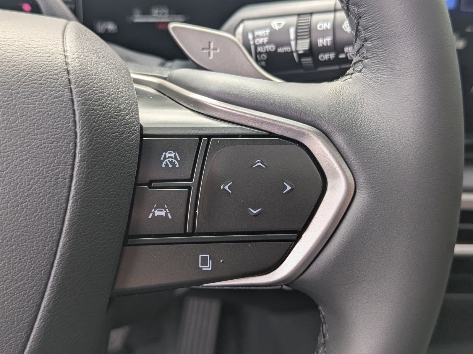 New 2025 Lexus RX 350h image 28