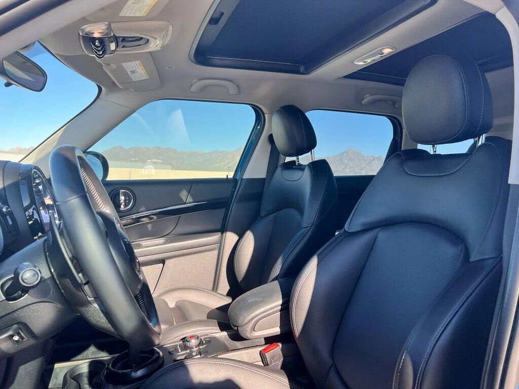 Used 2022 MINI Cooper Countryman S image 2