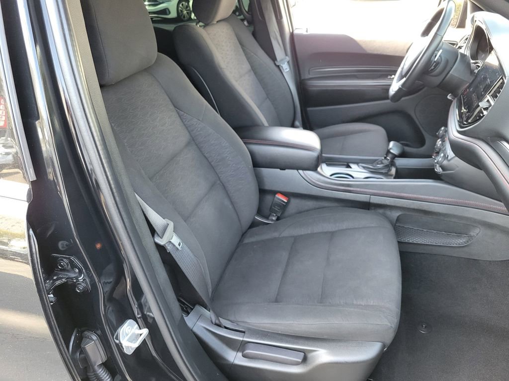Used 2023 Dodge Durango R/T w/ Blacktop Package RWD image 18