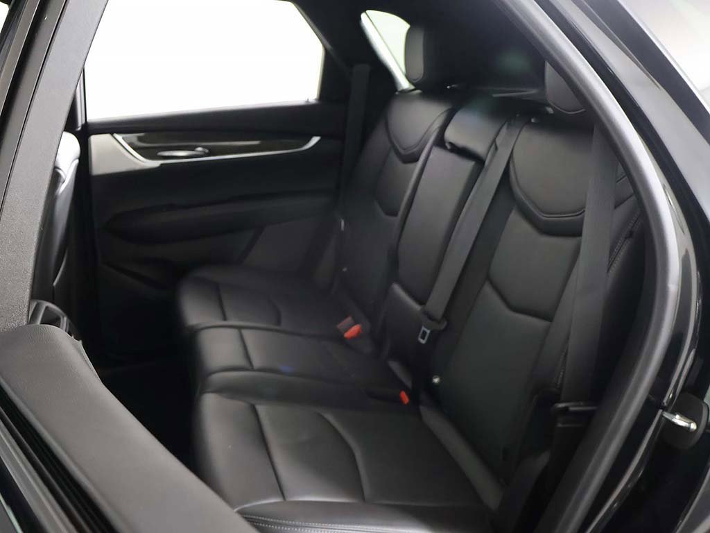 Used 2022 Cadillac XT5 Sportv w/ Technology Package image 32