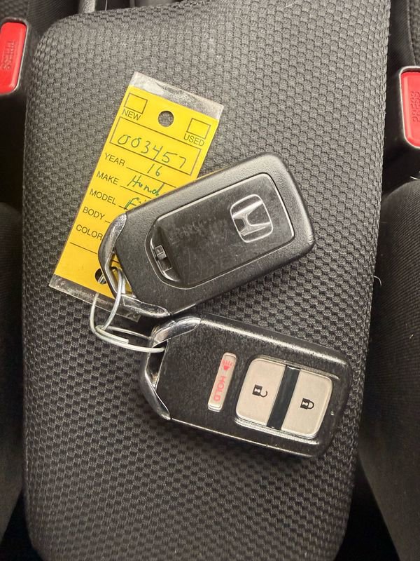 Used 2016 Honda Fit EX image 34