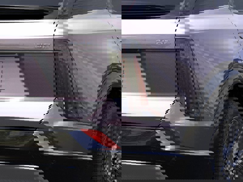 New 2026 Cadillac Optiq Luxury 2 image 11