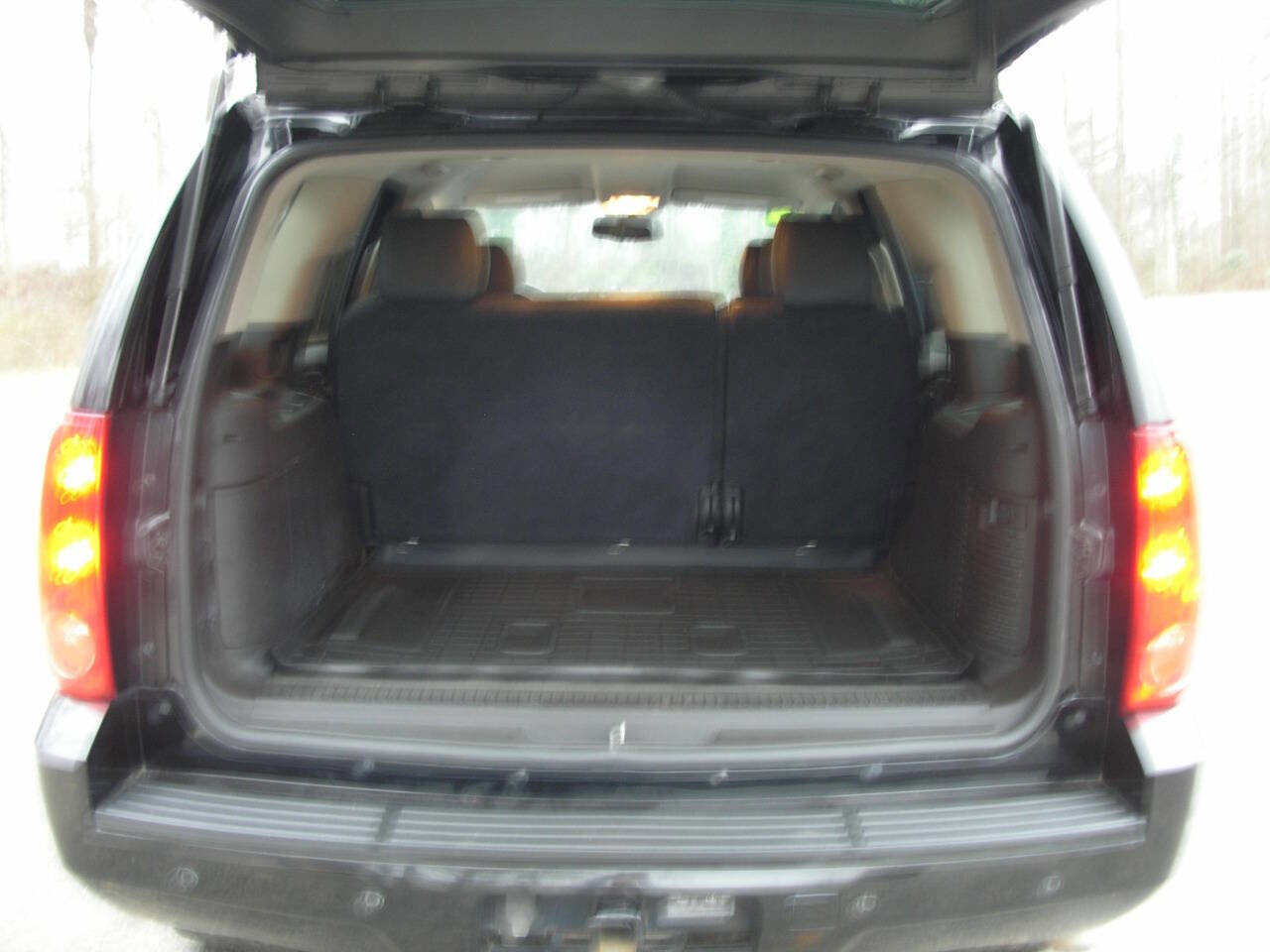 Used 2013 GMC Yukon SLE w/ Convenience Package image 6