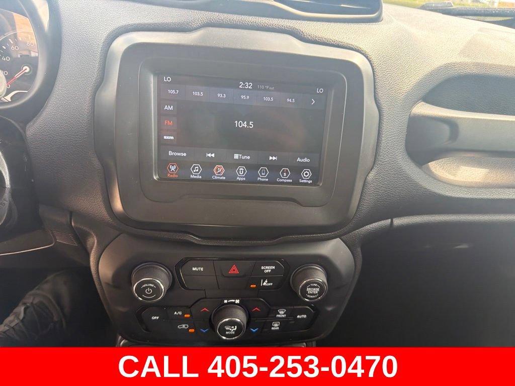Used 2021 Jeep Renegade Latitude AWD/4WD image 11