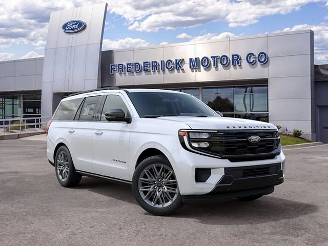 New 2027 Ford Expedition Platinum w/ Stealth Appearance Package AWD/4WD image 4