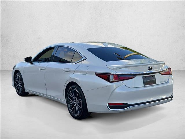 Used 2025 Lexus ES 300h w/ Premium Package FWD image 8