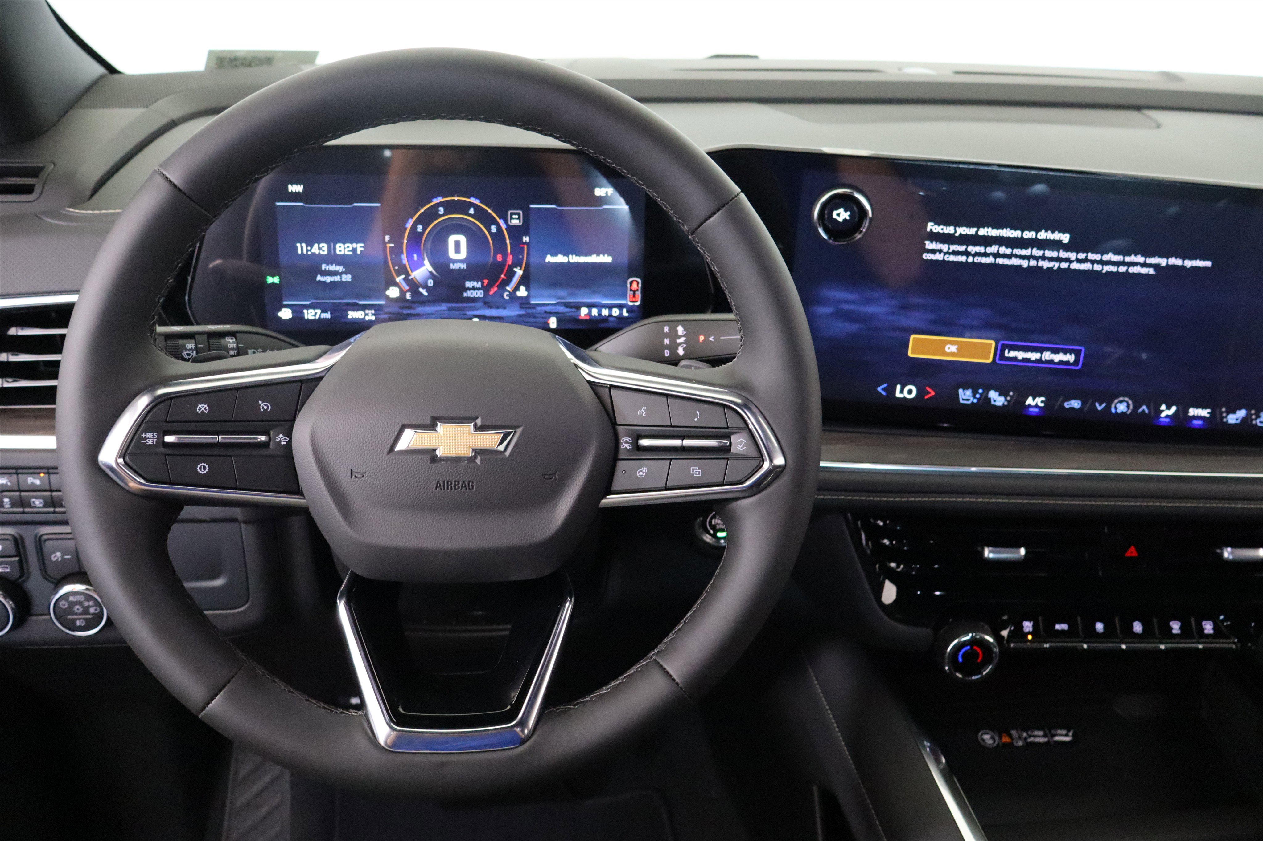 New 2025 Chevrolet Suburban Premier image 24