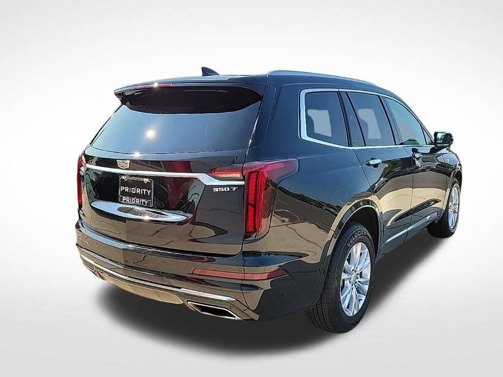 Used 2024 Cadillac XT6 Luxury AWD/4WD image 4