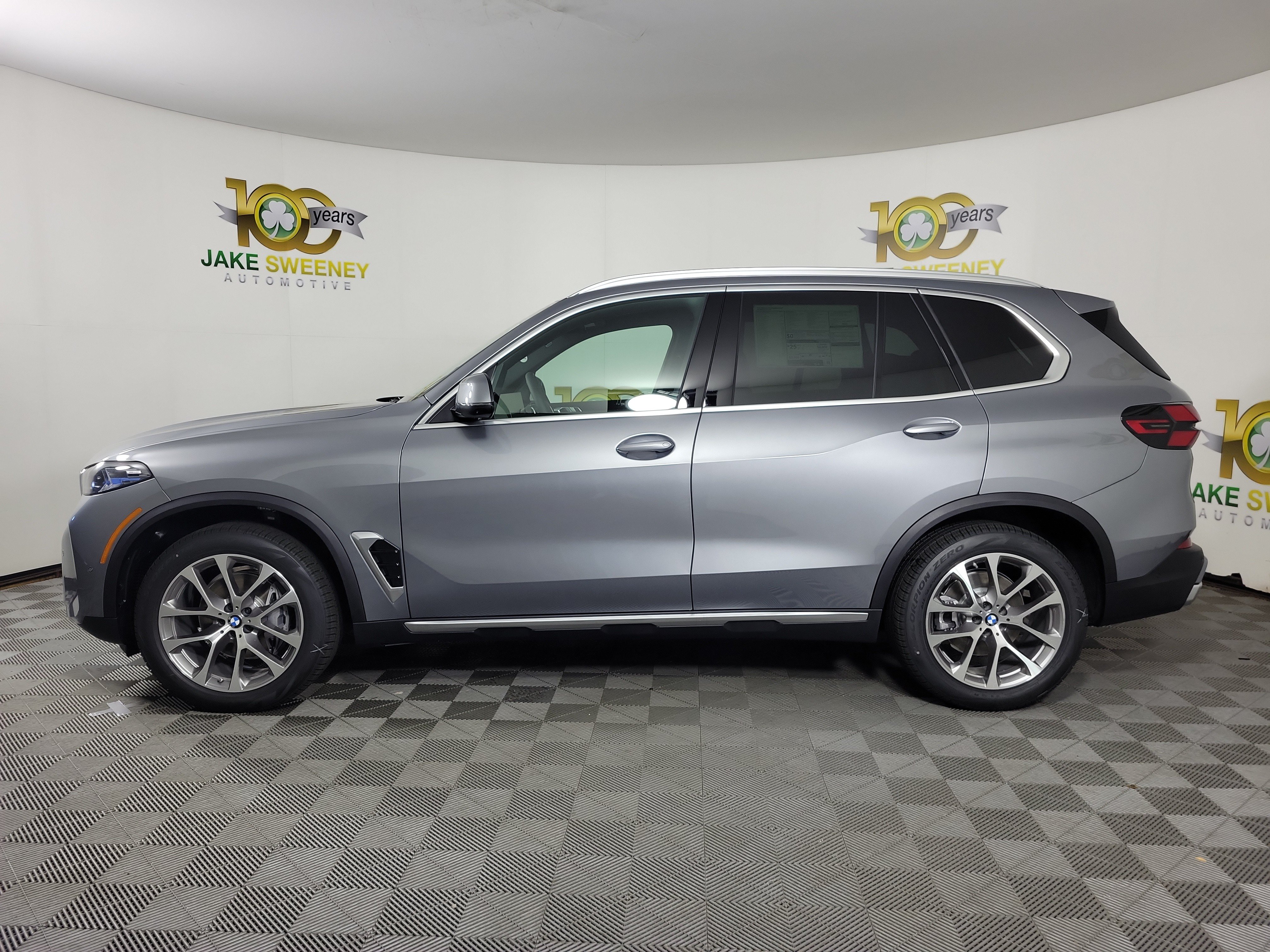 Certified 2026 BMW X5 xDrive40i AWD/4WD image 4