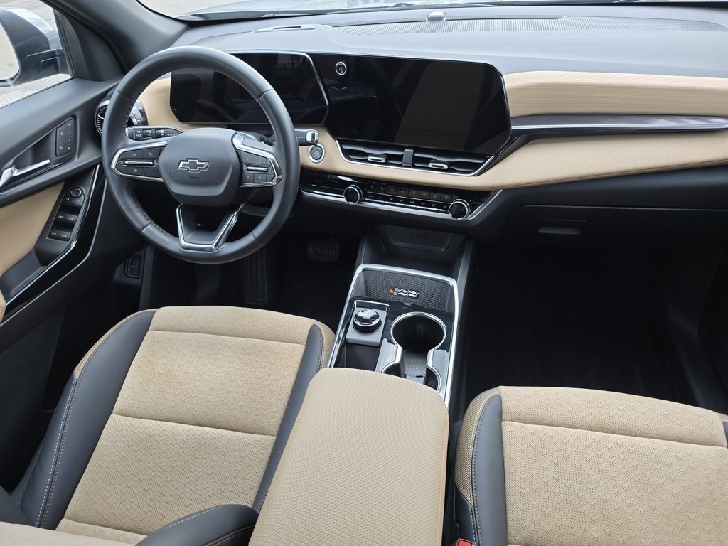 Used 2026 Chevrolet Equinox ACTIV w/ Convenience Package III image 31