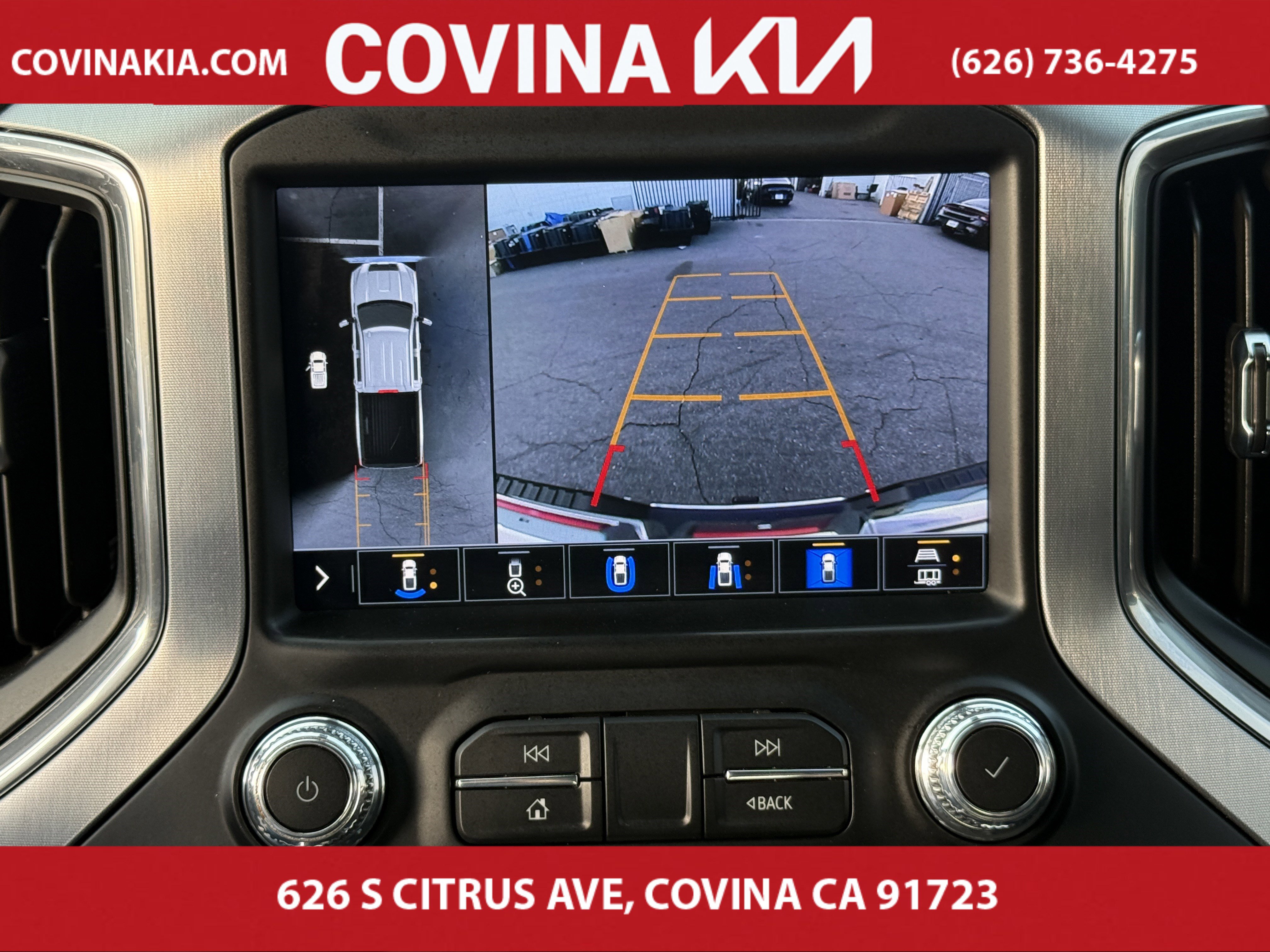 Used 2023 GMC Sierra 2500 SLT w/ SLT Premium Package image 23