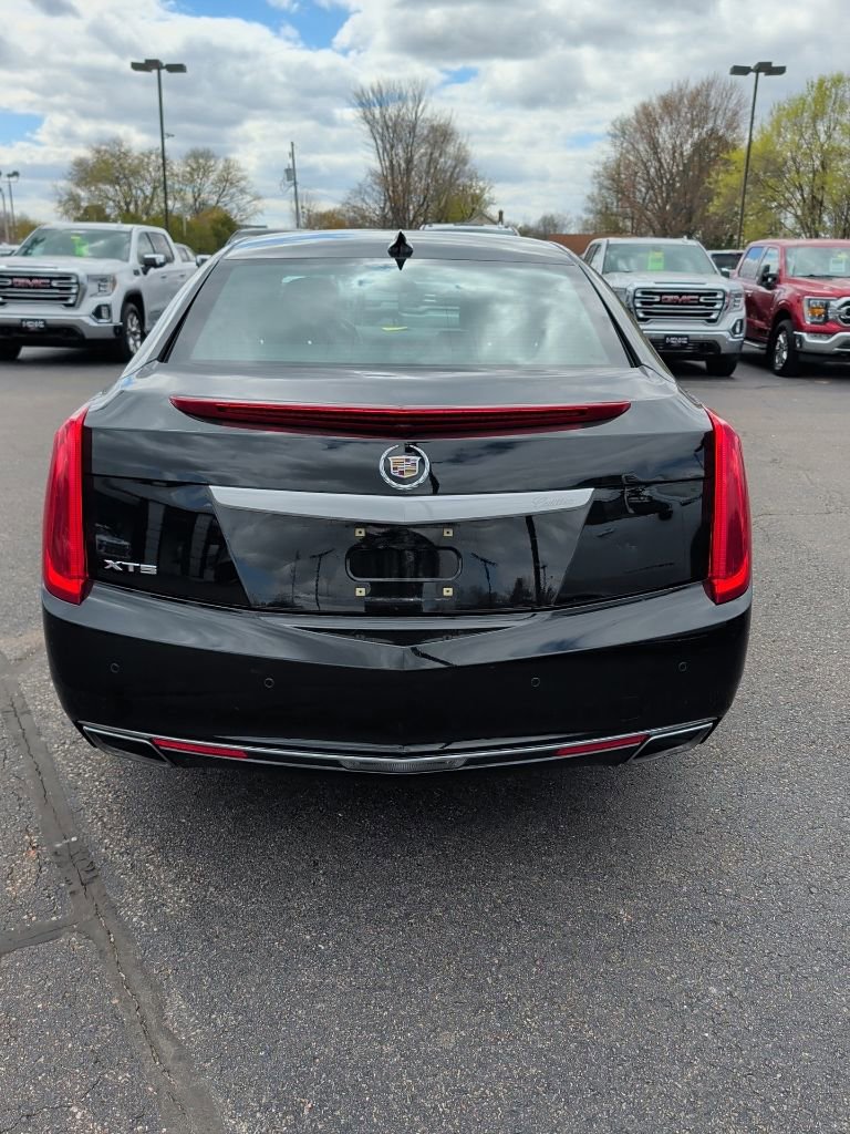 Used 2015 Cadillac XTS Luxury FWD image 6